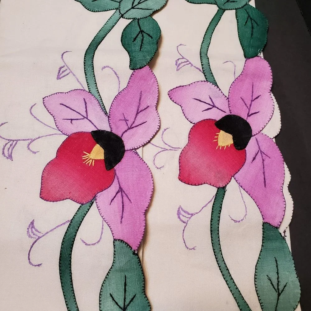 Vintage Handmade Applique Embroidered Placemats, set of 2 Floral Cloth Mats